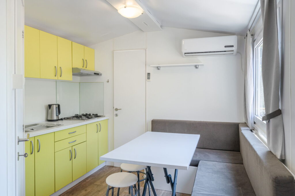 korcula camping camp potirna mobile home2 kitchen dining area 01 1024x683 - Photo Gallery